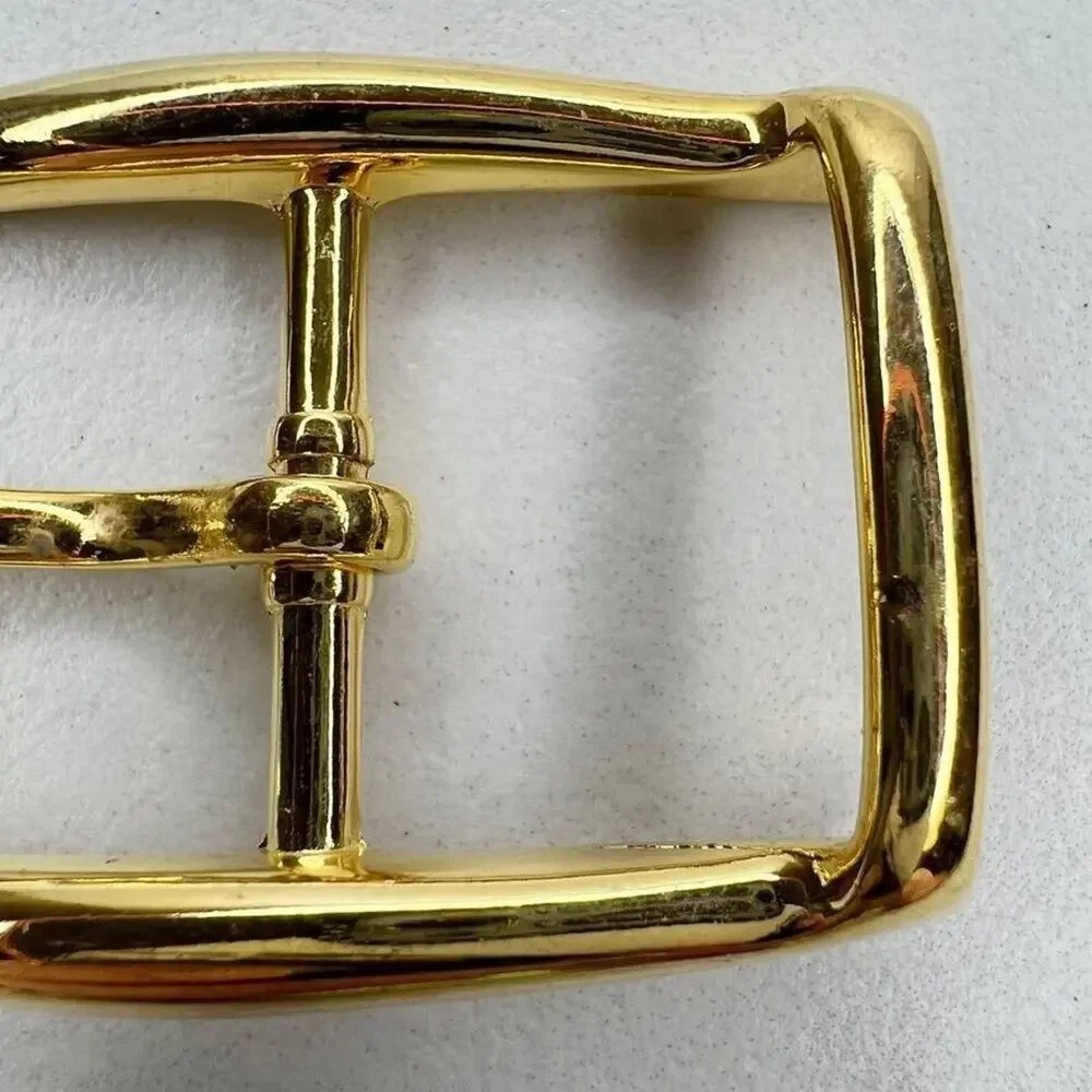Vintage Gold Tone Simple Basic Belt Buckle for up to 1 Inch Belt